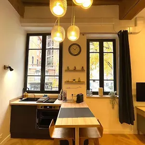 Logement De Charme Avec Balneo Appartement Lyon
