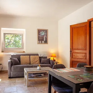 Somptueux Avec Jardin Appartement Cassis