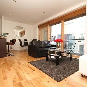 https://apartment-stephen-street-upper.dublin-hotelsweb.com