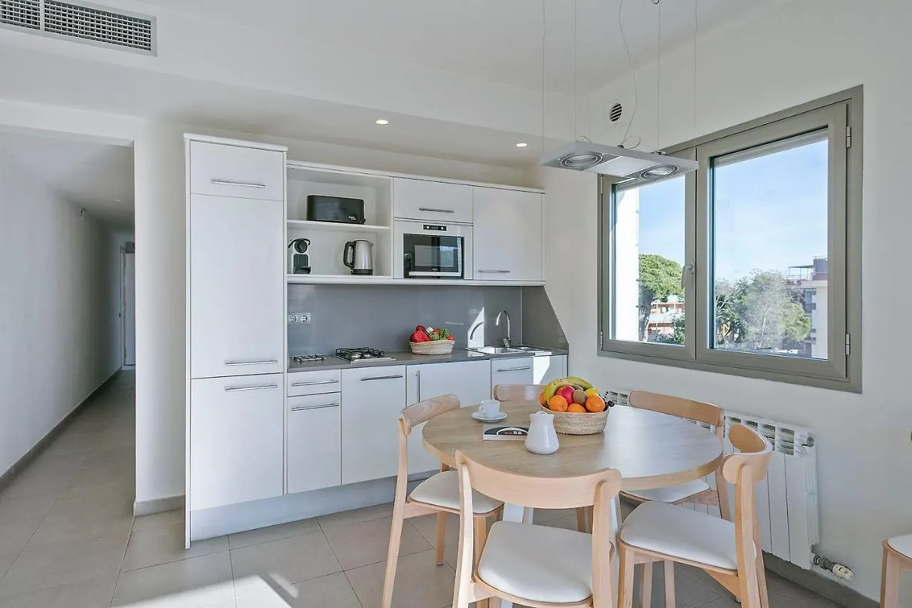 Apartamentos Castellmar Castelldefels