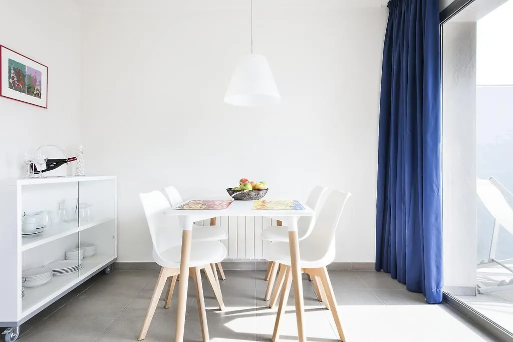 Apartamentos Castellmar Castelldefels